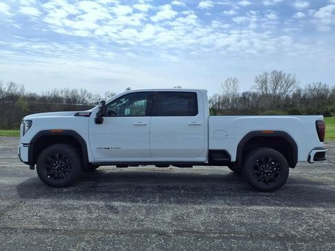 New 2026 GMC Sierra 2500 AT4 w/ AT4 Premium Plus Package AWD/4WD image 6