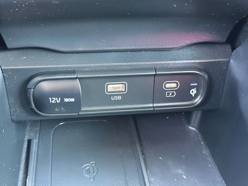 Used 2025 Kia Telluride S AWD/4WD image 15