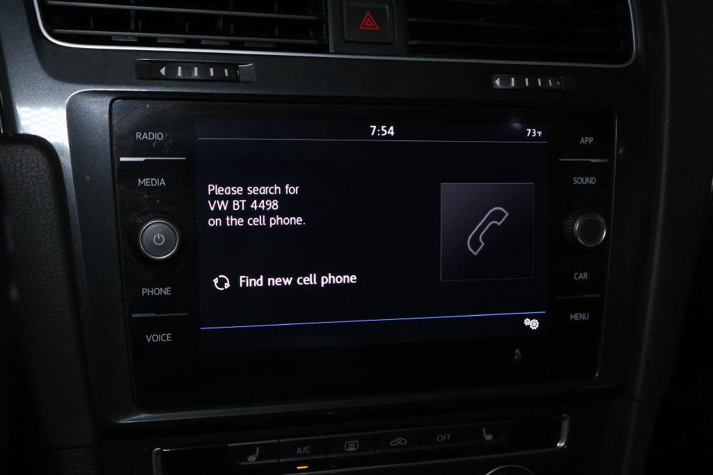 Used 2019 Volkswagen Golf SE FWD image 29