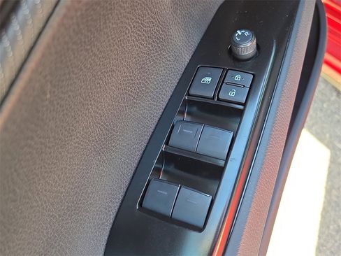 New 2026 Toyota Camry Hybrid image 17