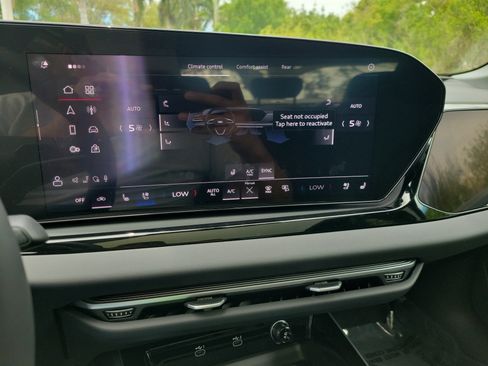 New 2026 Audi A6 Prestige image 22