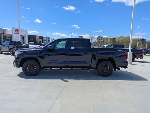 New 2026 Toyota Tundra Limited image 4