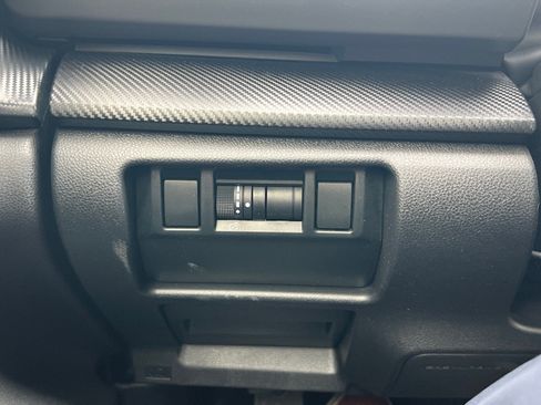 Certified 2024 Subaru Crosstrek 2.0i Premium AWD/4WD image 28