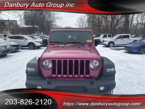 Used 2022 Jeep Wrangler Unlimited Sport image 2