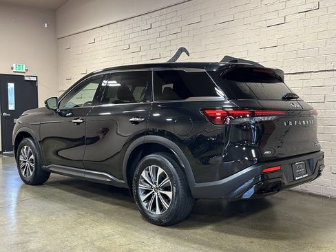 Used 2023 INFINITI QX60 Pure AWD/4WD image 6