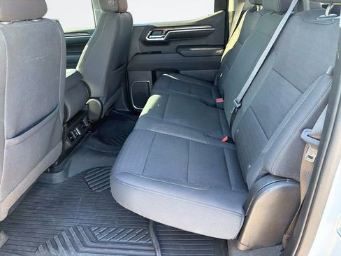 Used 2023 Chevrolet Silverado 1500 LT Trail Boss w/ Protection Package image 15