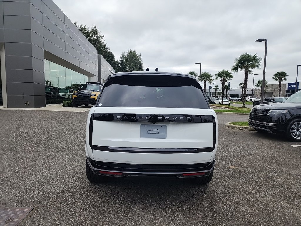 New 2027 Land Rover Range Rover SE AWD/4WD image 4