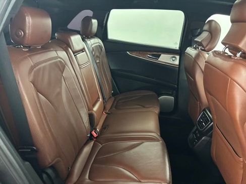 Used 2019 Lincoln Nautilus Reserve w/ Ultimate Package image 13