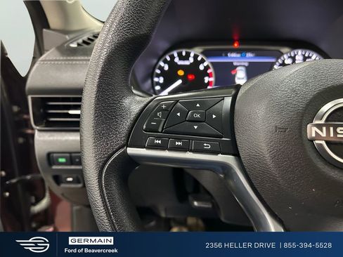 Used 2024 Nissan Sentra SV FWD image 17