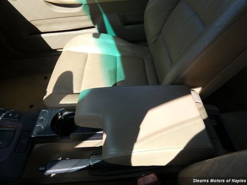 Used 1997 BMW 328i Convertible image 28