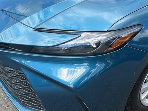 Certified 2025 Toyota Camry LE image 7