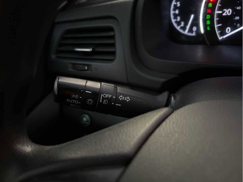 Used 2016 Honda CR-V EX image 25