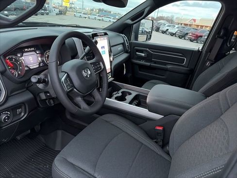 New 2026 RAM 2500 Big Horn AWD/4WD image 16