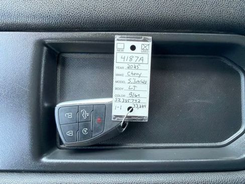 Certified 2025 Chevrolet Silverado 1500 LT AWD/4WD image 34