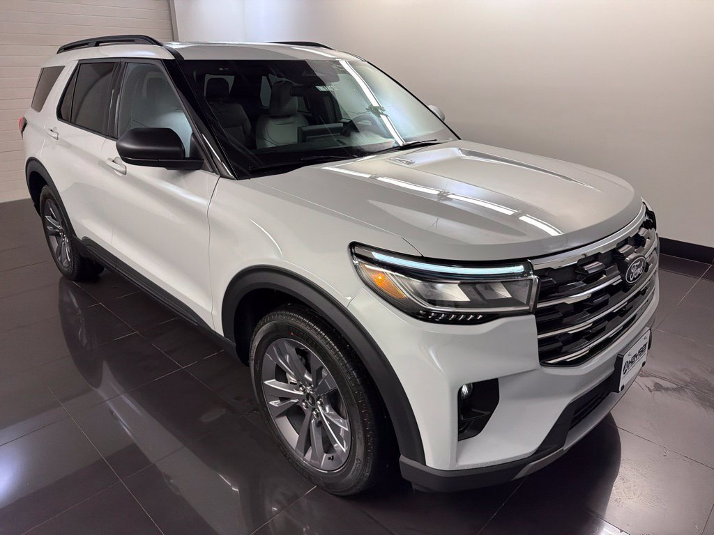 New 2027 Ford Explorer Active AWD/4WD image 1