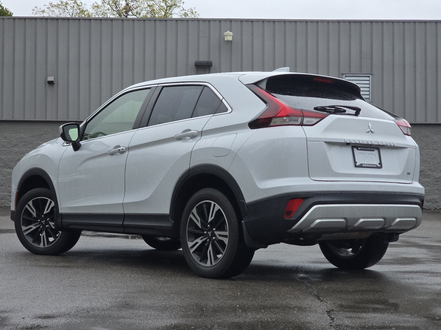 Used 2023 Mitsubishi Eclipse Cross SE AWD/4WD image 12