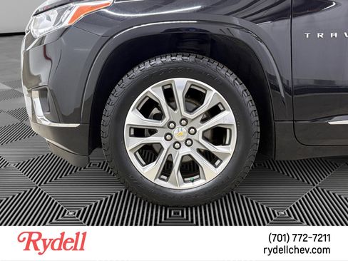 Used 2019 Chevrolet Traverse Premier AWD/4WD image 9
