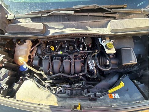 Used 2021 Ford Transit Connect XLT FWD image 19