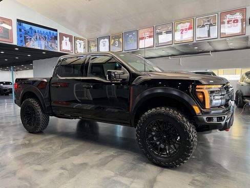 Used 2026 Ford F150 Raptor w/ Equipment Group 803A Raptor R AWD/4WD image 3