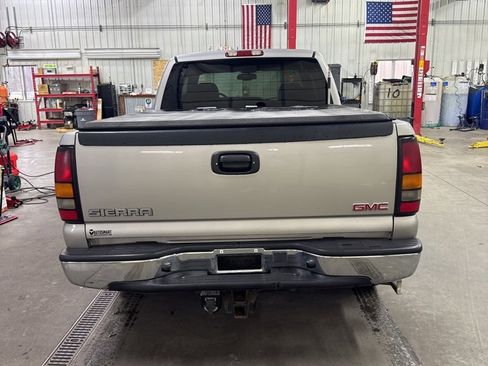 Used 2004 GMC Sierra 1500 SLE w/ Light Duty Power Package image 5