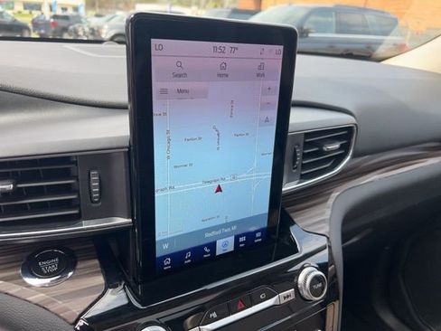 Certified 2023 Ford Explorer Limited w/ Limited Technology Package AWD/4WD image 16