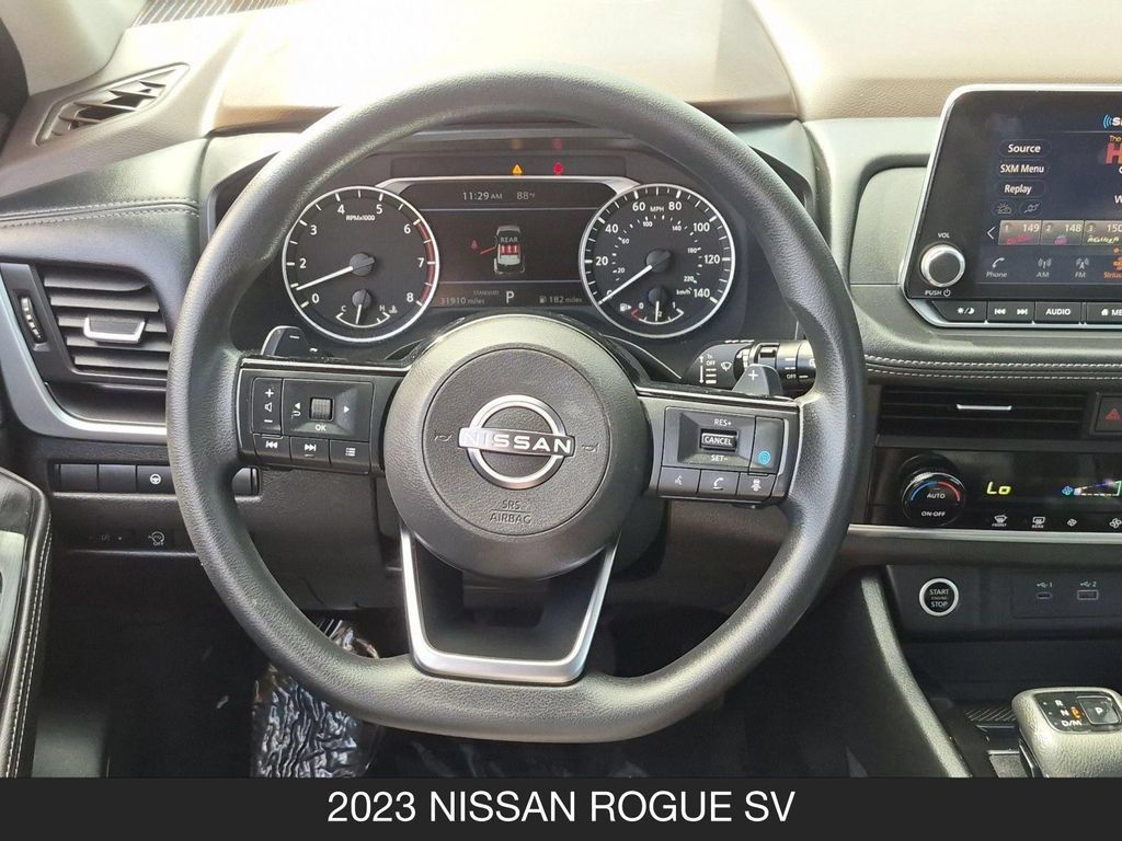 Used 2023 Nissan Rogue SV FWD image 12