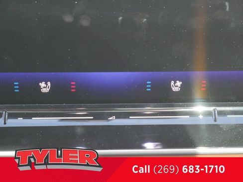 Used 2025 Volkswagen Tiguan SEL R-Line AWD/4WD image 31
