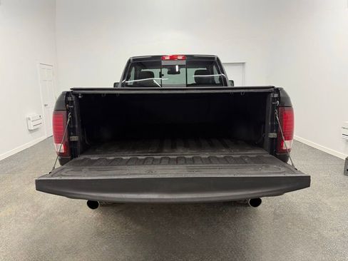 Used 2014 RAM 1500 Express image 10