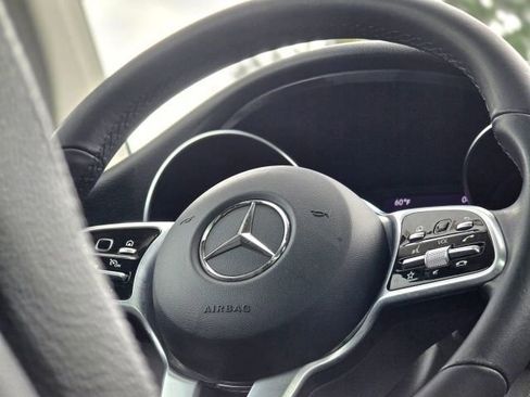 Used 2020 Mercedes-Benz GLC 300 4MATIC image 13