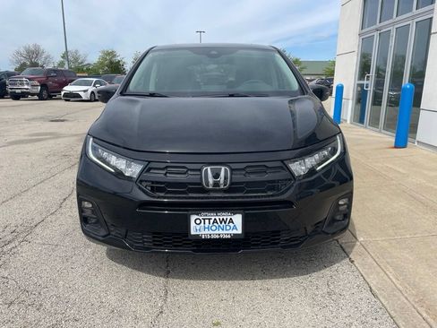 New 2026 Honda Odyssey EX-L image 3