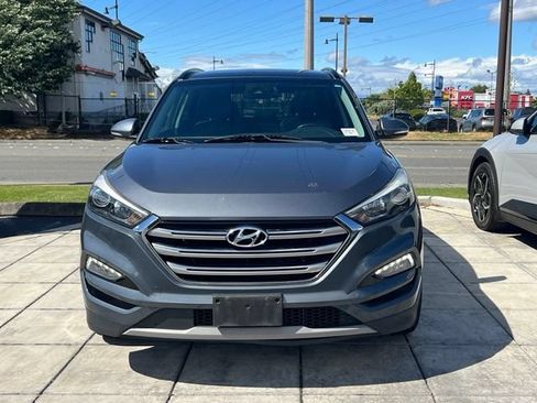 Used 2018 Hyundai Tucson Limited w/ Ultimate Package 02 AWD/4WD image 4