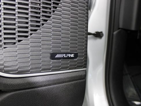 Used 2023 Jeep Grand Cherokee 30th Anniversary image 11