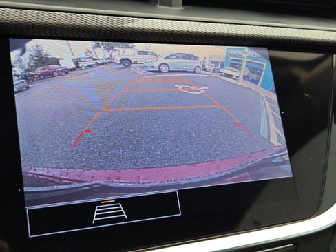 Used 2023 Buick Encore GX Select w/ Sport Touring Package image 19