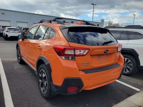 Used 2019 Subaru Crosstrek 2.0i Premium image 4
