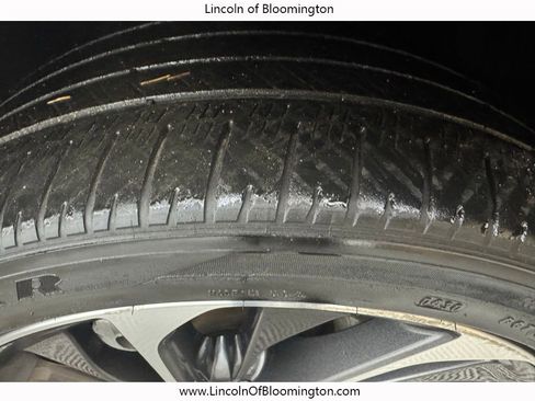 Used 2020 Lincoln Aviator Reserve w/ Equipment Group 202A image 17