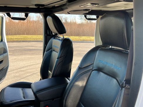 Used 2021 Jeep Wrangler Unlimited Rubicon 4xe w/ Cold Weather Group image 16