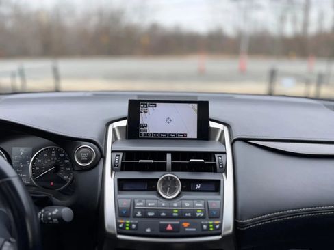 Used 2017 Lexus NX 200t F Sport image 15