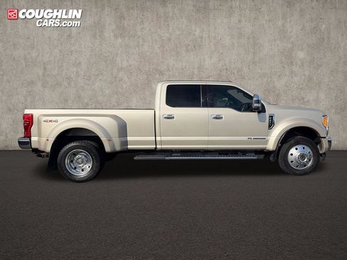 Used 2017 Ford F450 King Ranch w/ Tow Technology Bundle AWD/4WD image 9