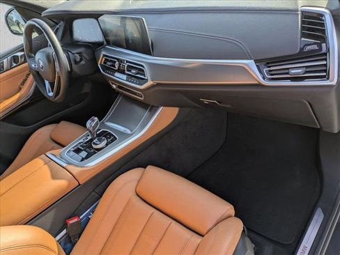 Used 2022 BMW X5 sDrive40i w/ Executive Package image 23