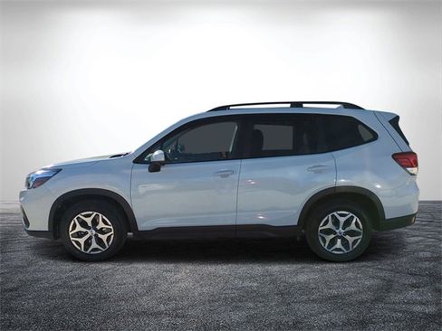 Used 2019 Subaru Forester Premium image 7