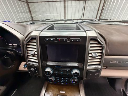 Used 2018 Ford F350 Limited w/ FX4 Off-Road Package image 17