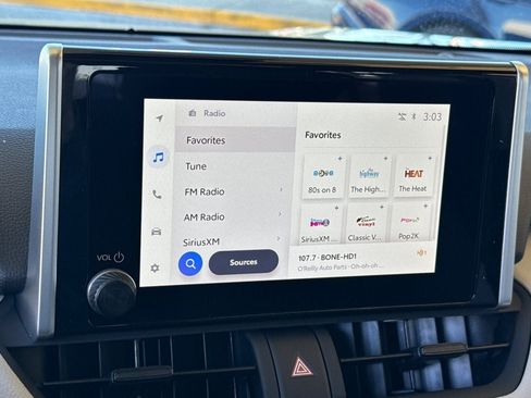 New 2025 Toyota RAV4 XLE image 22