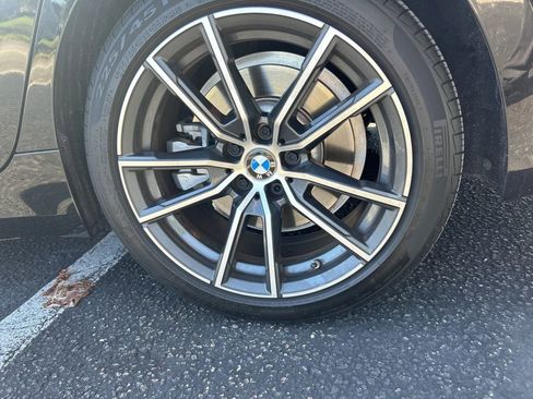 Used 2020 BMW 330i Sedan w/ Premium Package RWD image 6