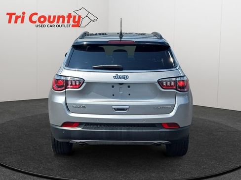 Used 2023 Jeep Compass Limited AWD/4WD image 7