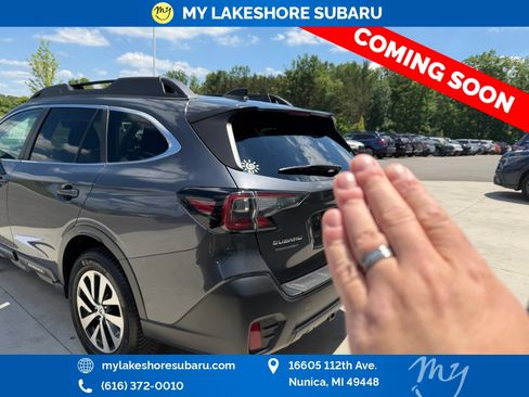 Used 2022 Subaru Outback Premium AWD/4WD image 10