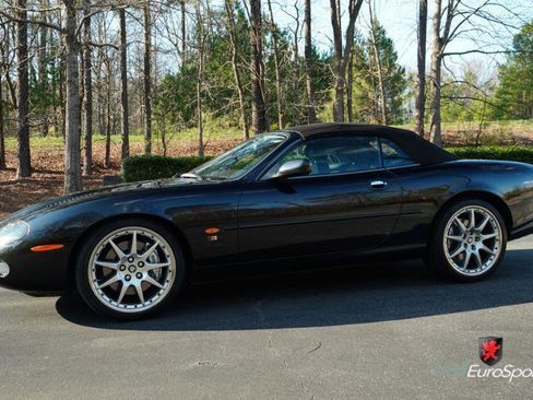 Used 2003 Jaguar XK8 Convertible image 13