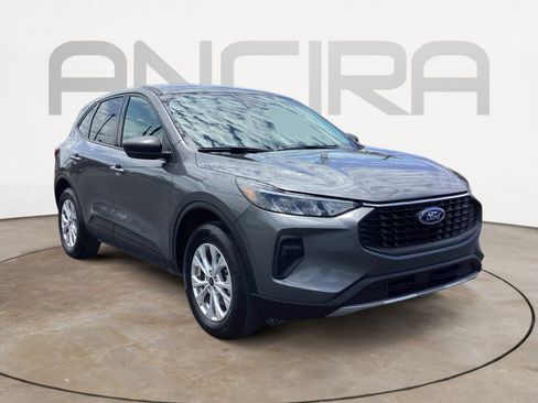 Used 2025 Ford Escape Active AWD/4WD image 7