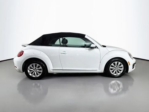Used 2019 Volkswagen Beetle 2.0T S FWD image 4