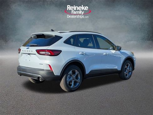 New 2026 Ford Escape ST-Line w/ Tech Pack #1 image 5