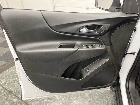 Certified 2024 Chevrolet Equinox LT image 7